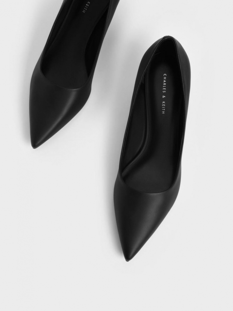 Charles & Keith Spool Heel Pumps Schwarz | 618PWJING