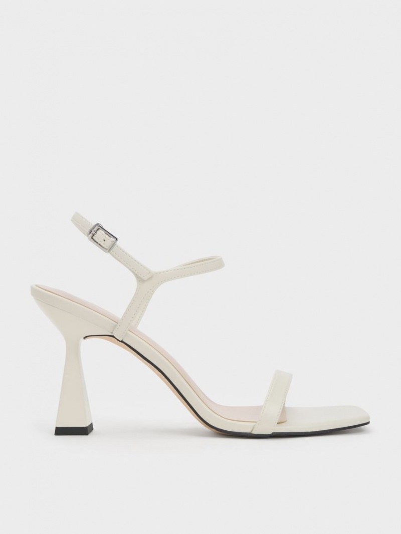 Charles & Keith Square Kappe Trapeze Sandalen Absatz Weiß | 735RKZSOG