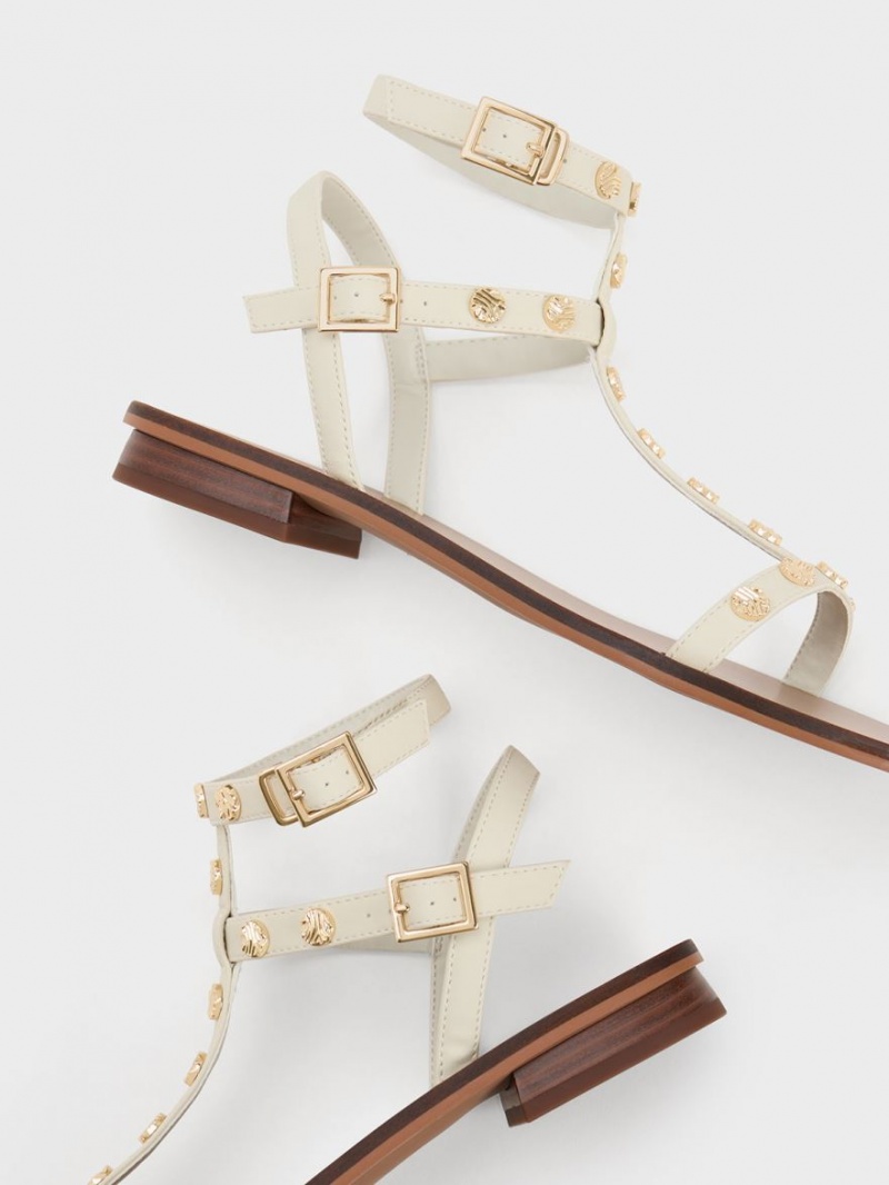 Charles & Keith Studded Gladiator Sandalen Flach Weiß | 256PKSDVB